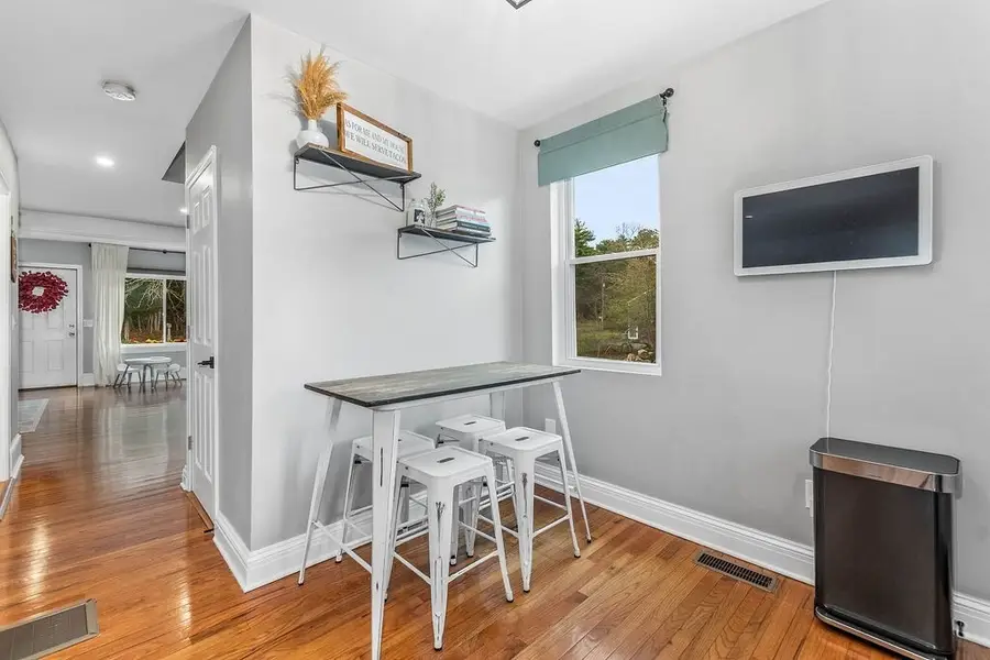 941 S Precinct Street, East Taunton, MA 02718 - #3