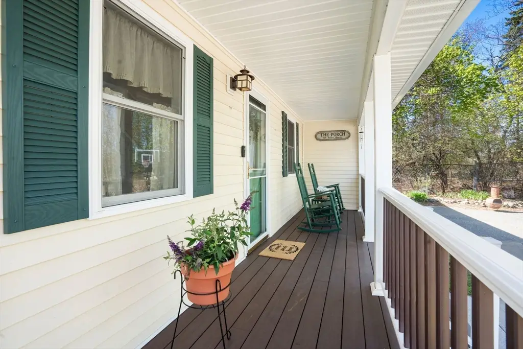 8 Alfred Place, Woburn, MA 01801 - #1