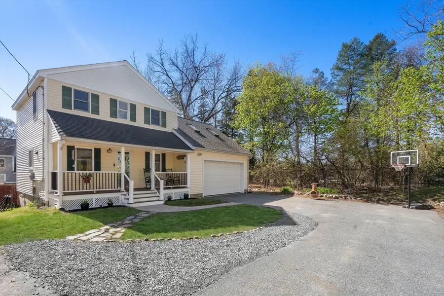 8 Alfred Place, Woburn, MA 01801 - #3