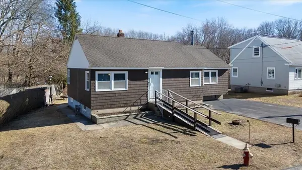 51 Superior Ave, Dracut, MA 01826
