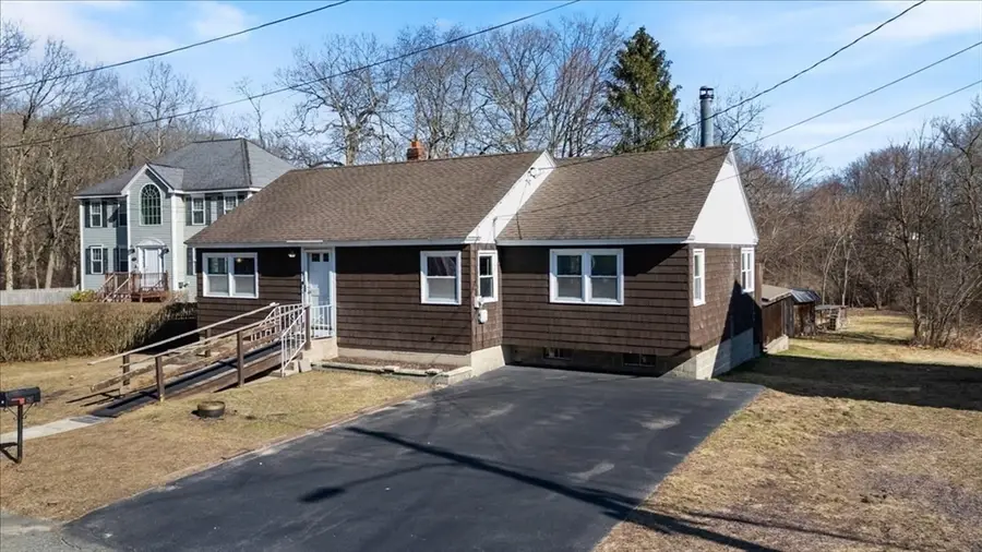 51 Superior Ave, Dracut, MA 01826 - #2