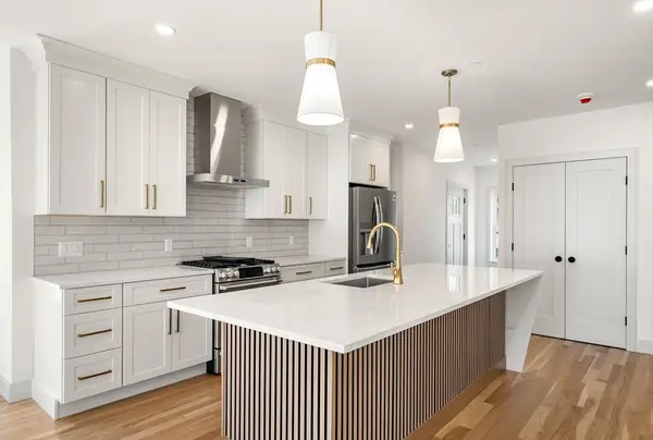 6-8 South #2, Stoneham, MA 02180