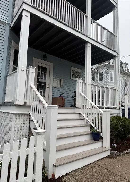 5 Newton Street #1, Cambridge, MA 02139