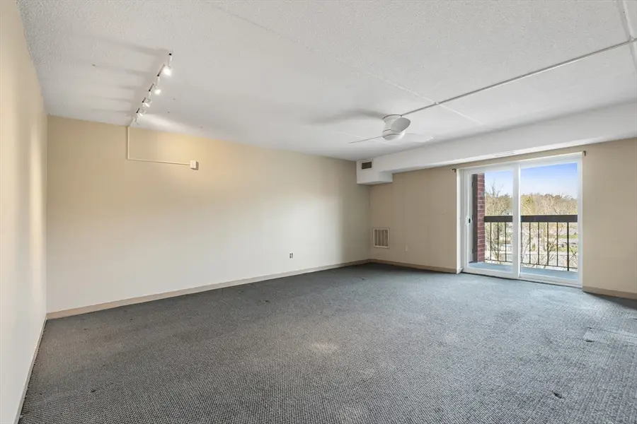 159 Main Street #47C, Stoneham, MA 02180 - #2