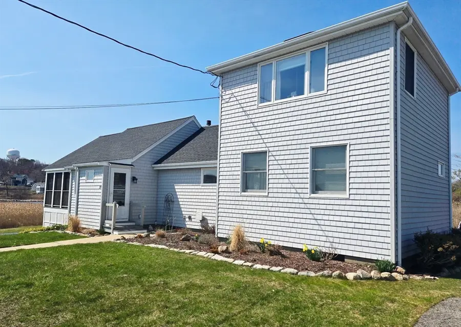 19 Dartmouth Rd, Ipswich, MA 01938 - #2
