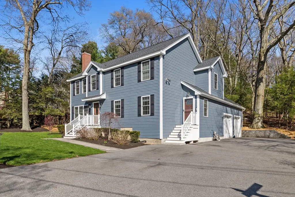 10 Great Pines Ave, Burlington, MA 01803 - #1