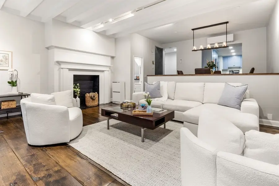 48 Beacon St #1R, Boston, MA 02108 - #2