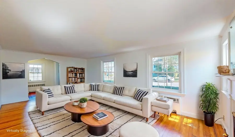 12 Fessenden St, Newton, MA 02460 - #2