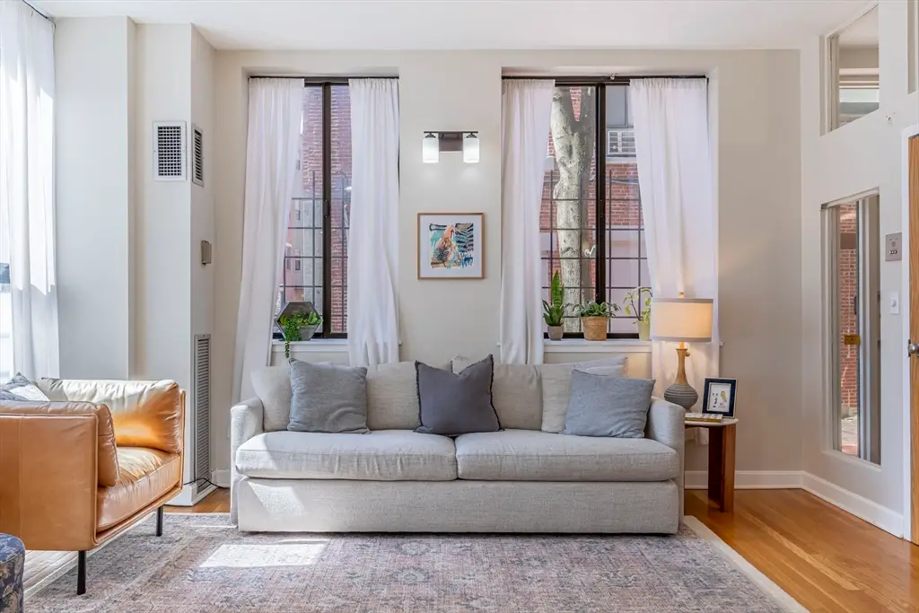 142 Commercial St. #101, Boston, MA 02109 - #1