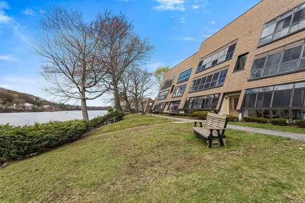 7 Eaglehead Ter #3, Shrewsbury, MA 01545