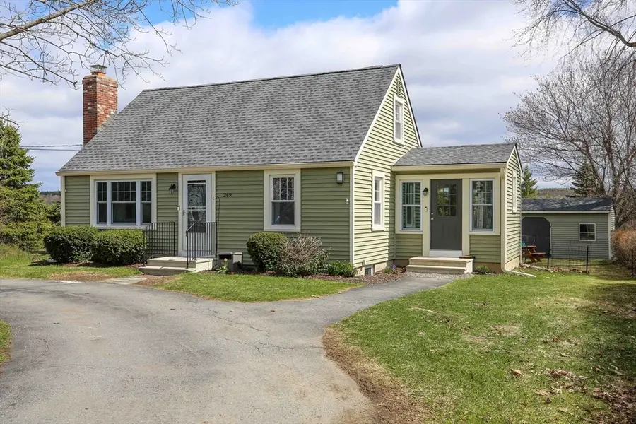 249 Pleasant Street, Lunenburg, MA 01462 - #2