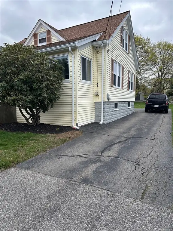 130 Monroe St, Norwood, MA 02062 - #2