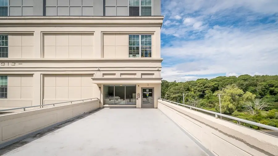 24 Cobblestone Lane #401, Gloucester, MA 01930 - #2