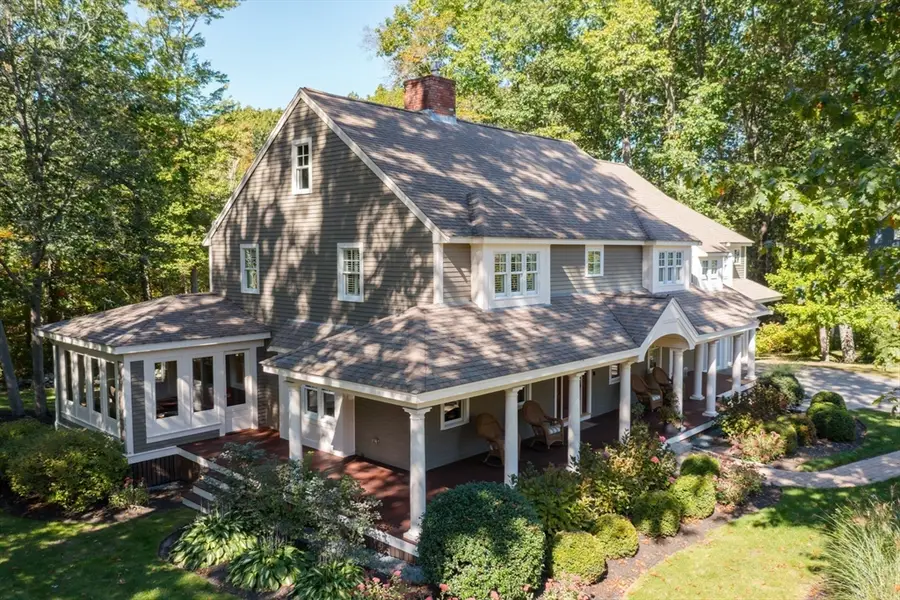 137 Fairoaks Ln, Cohasset, MA 02025 - #2