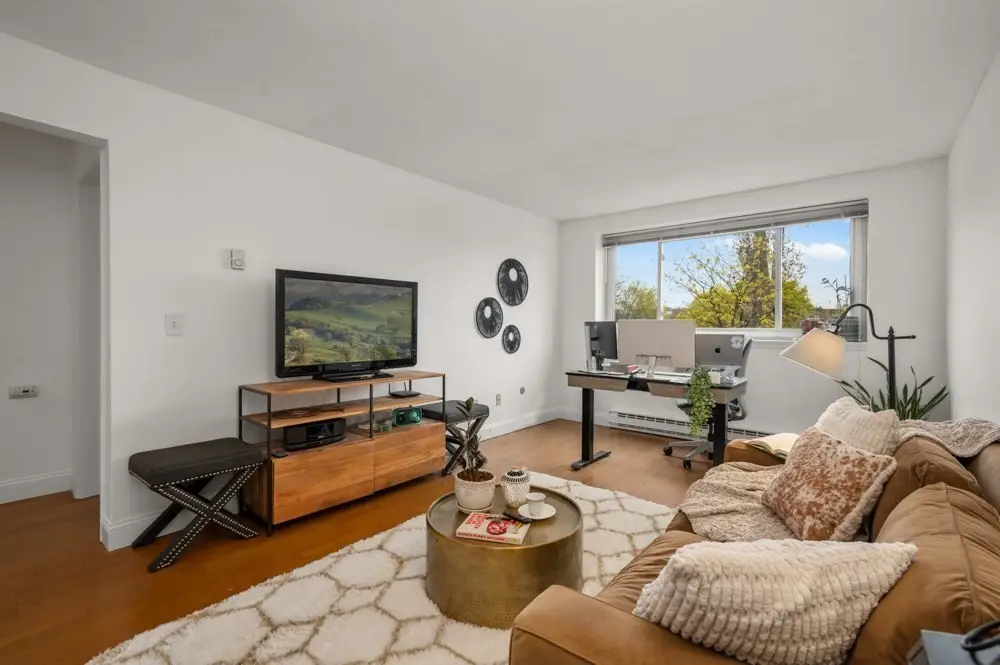 326 Broadway #23, Somerville, MA 02145 - #1