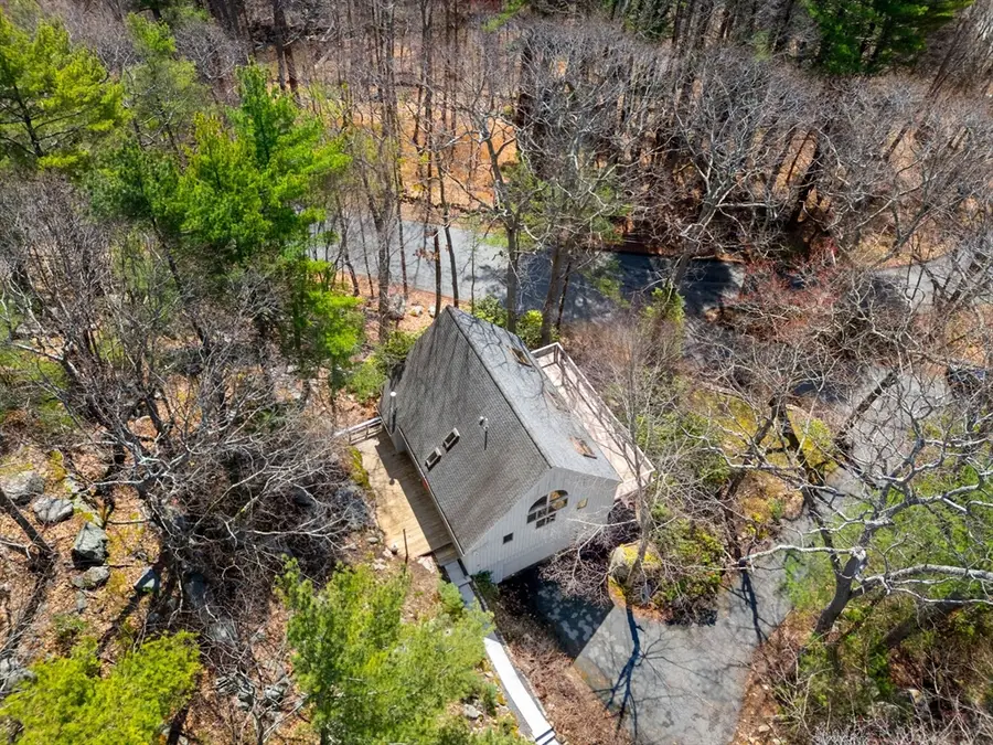 6 Magnolia Avenue, Manchester, MA 01944 - #3