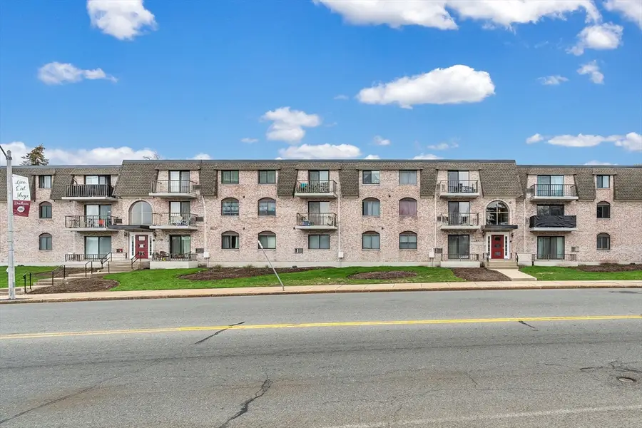 40 High St #205, Dedham, MA 02026 - #2