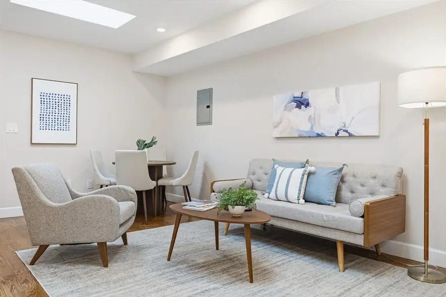 274 Sumner St #3, Boston, MA 02128 - #3