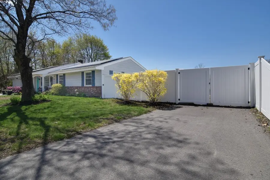 134 N Main Street, Bellingham, MA 02019 - #3