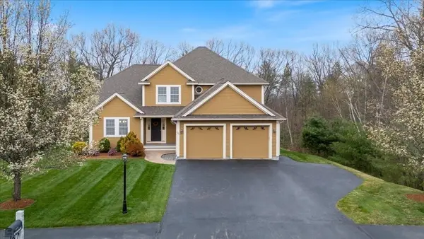 167 Catamount Rd, Tewksbury, MA 01876