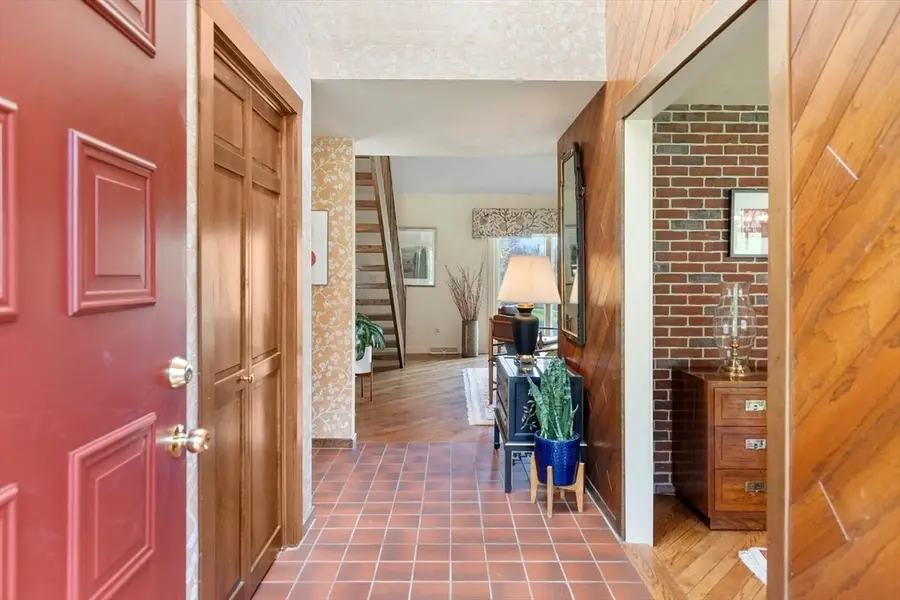 37 Potter Pond #37, Lexington, MA 02421 - #2