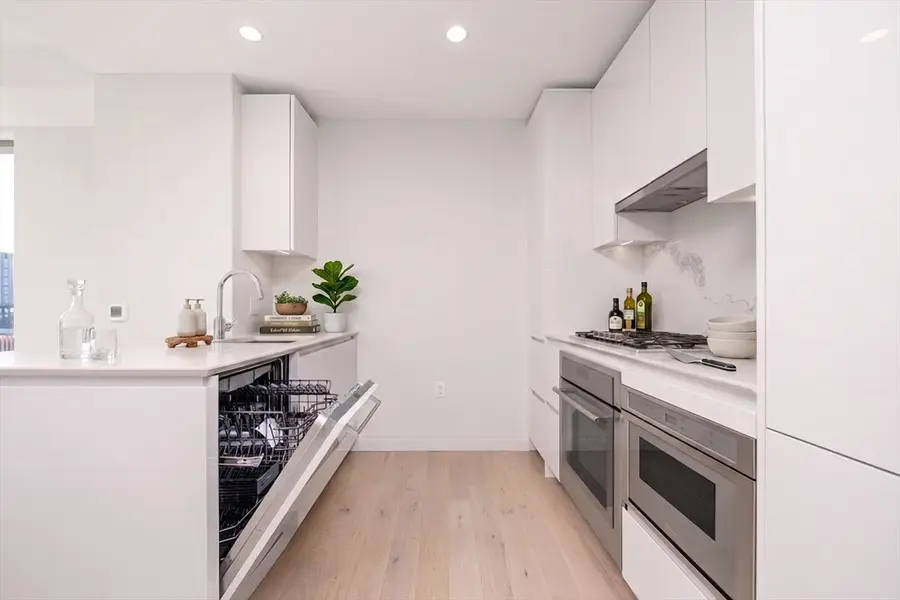 135 Seaport Blvd #1508, Boston, MA 02210 - #3