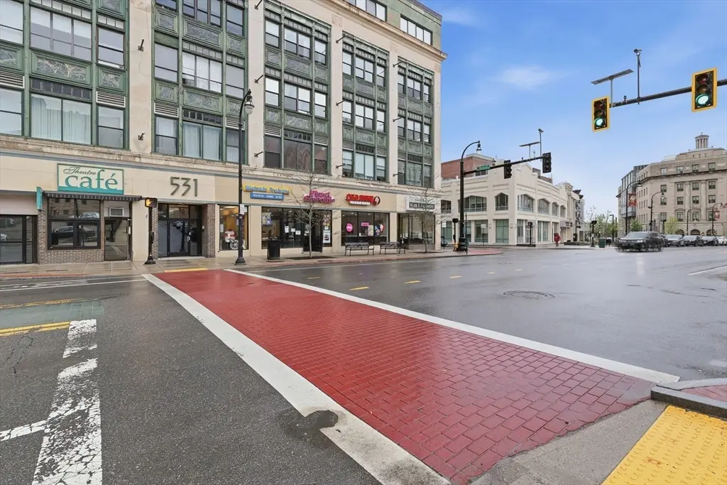 531 Main St #207M, Worcester, MA 01608 - #1