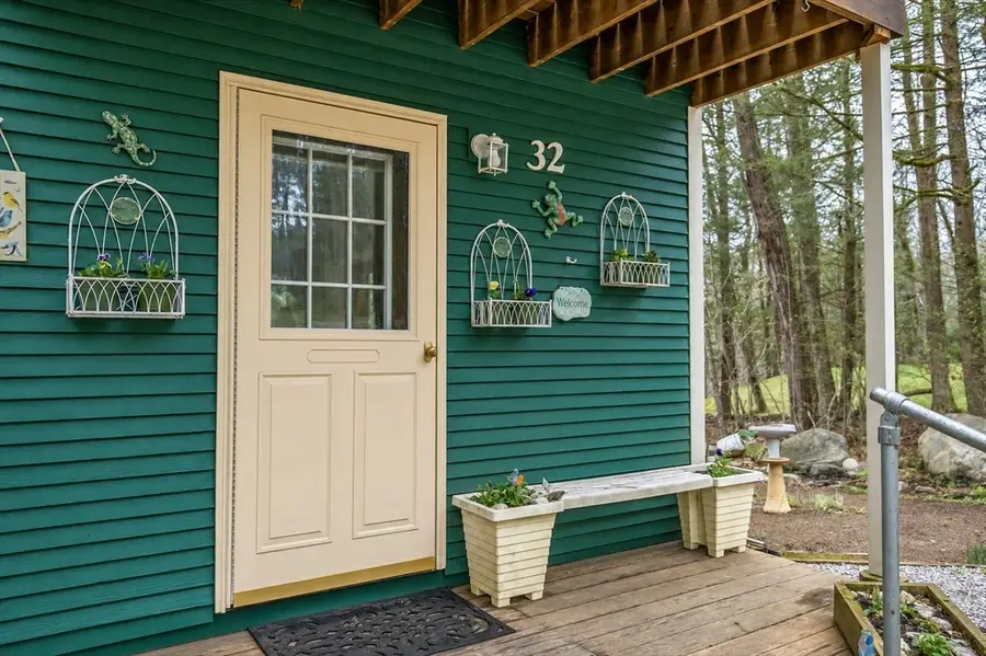 32 Woodchuck Hollow, Tolland, MA 01034 - #3