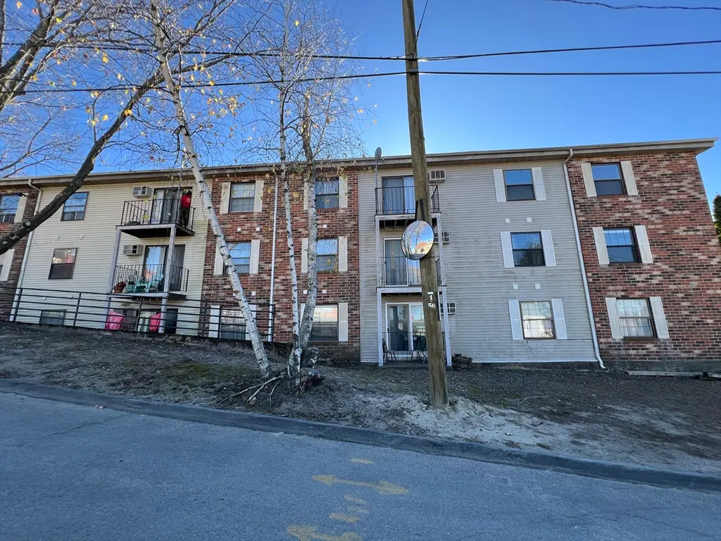 10 Hemans Street #21, Worcester, MA 01605 - #1