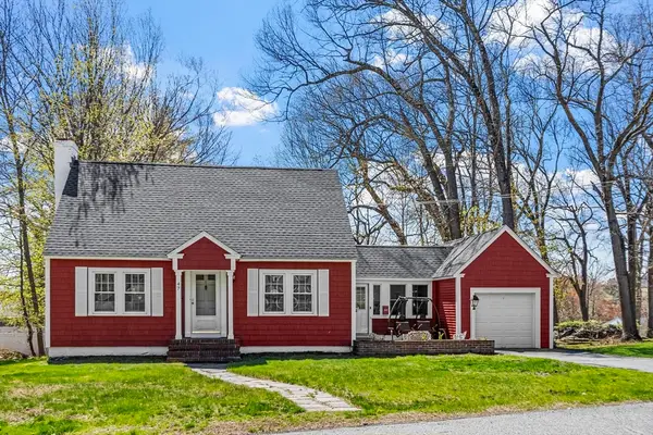 47 Austin St, Leominster, MA 01453