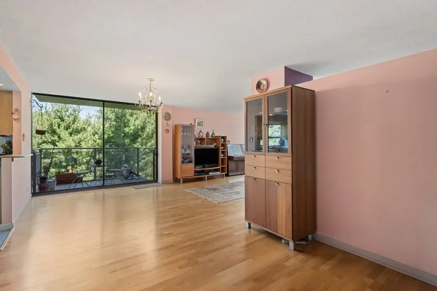 80 Park St #55, Brookline, MA 02446 - #3