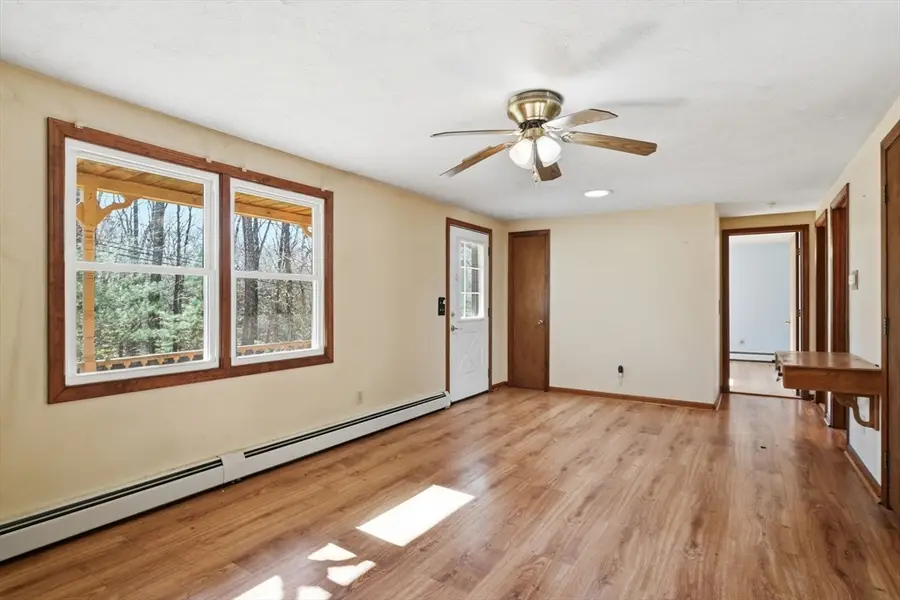 514 Leadmine Rd, Sturbridge, MA 01566 - #2