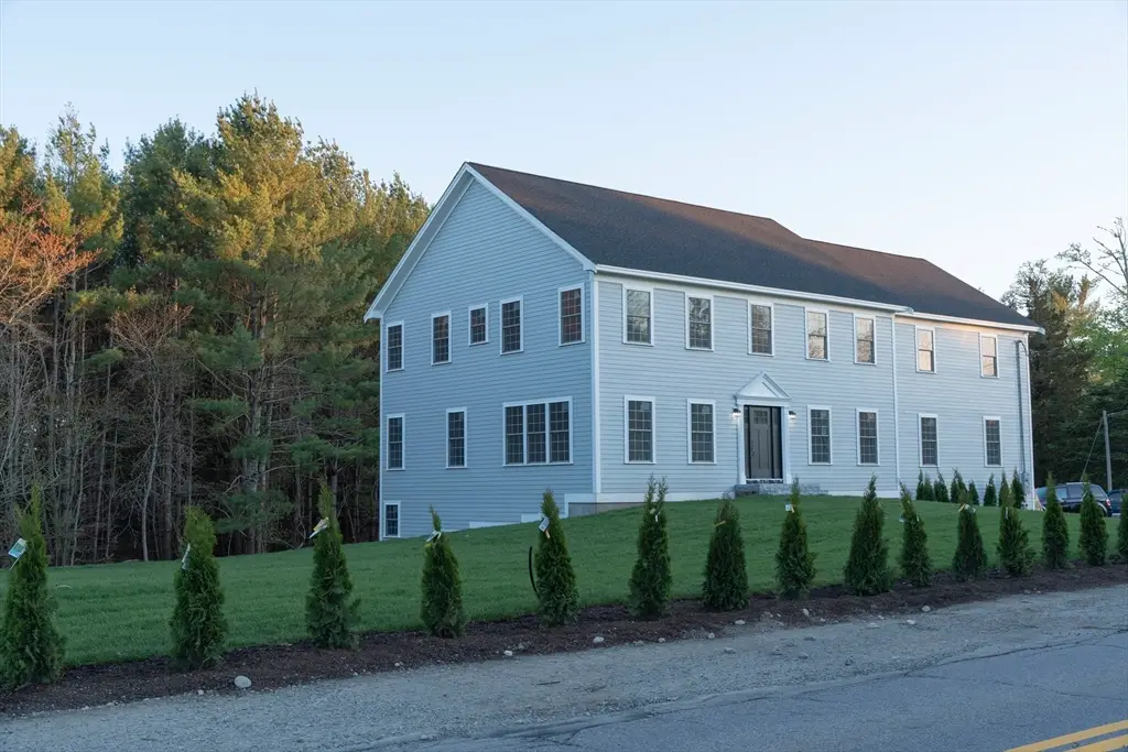 28 Marion, Rochester, MA 02770 - #1