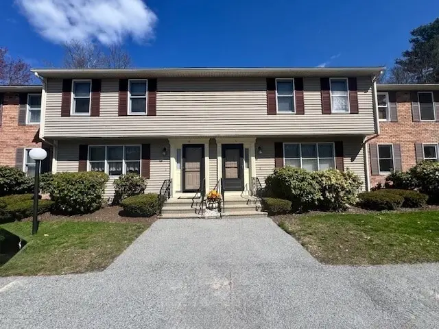34 Eastern Ave. #M, Webster, MA 01570 - #1