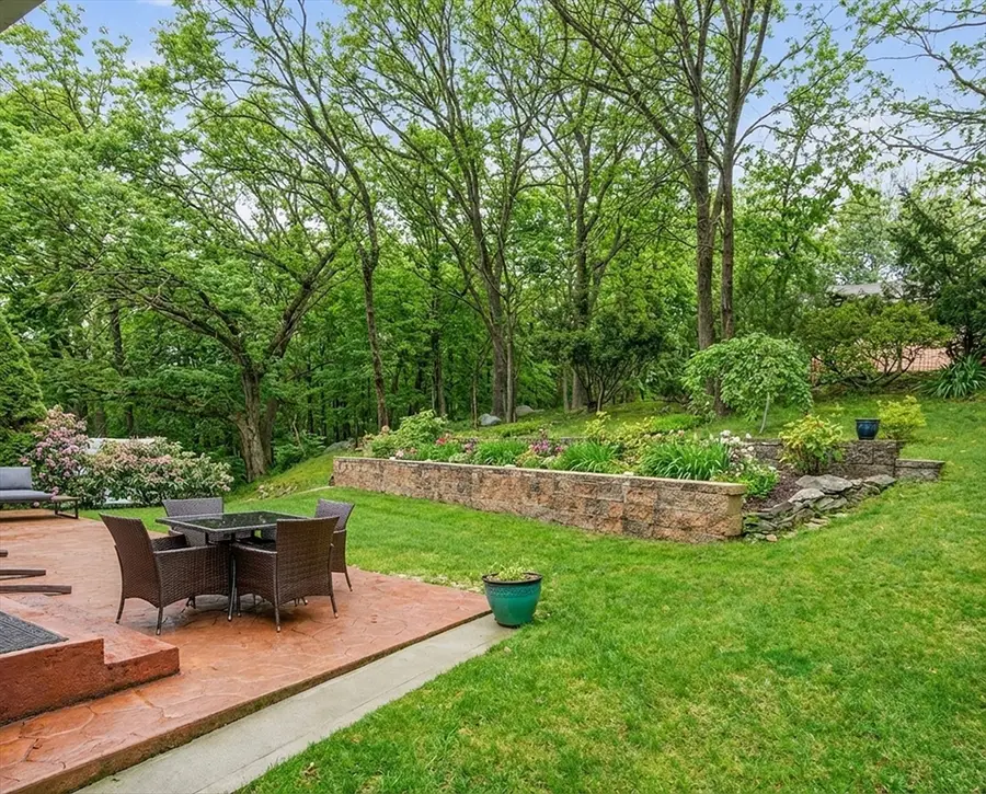 234 Minerva Ave, Cumberland, RI 02864 - #3