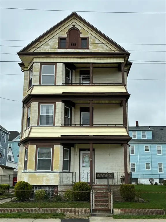 373 Bolton St, New Bedford, MA 02740 - #1