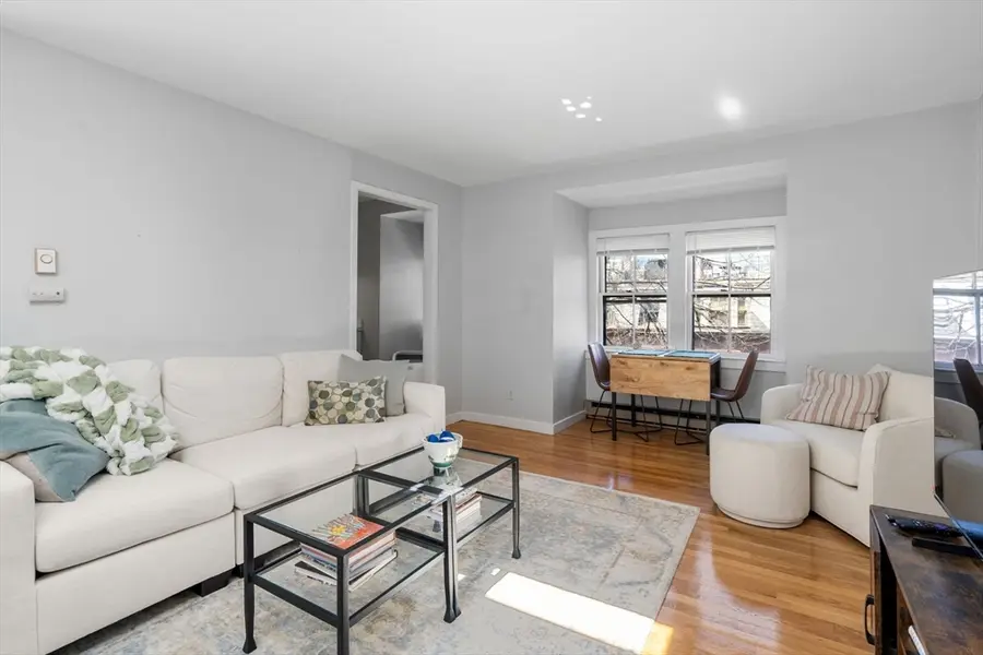 48 Dwight St #5, Boston, MA 02118 - #3