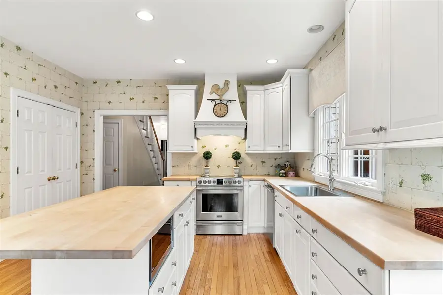 65 Deerpath, Dedham, MA 02026 - #2
