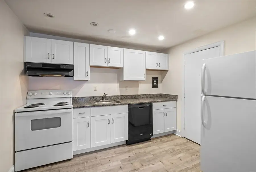 245 Kelton St #11, Boston, MA 02134 - #2