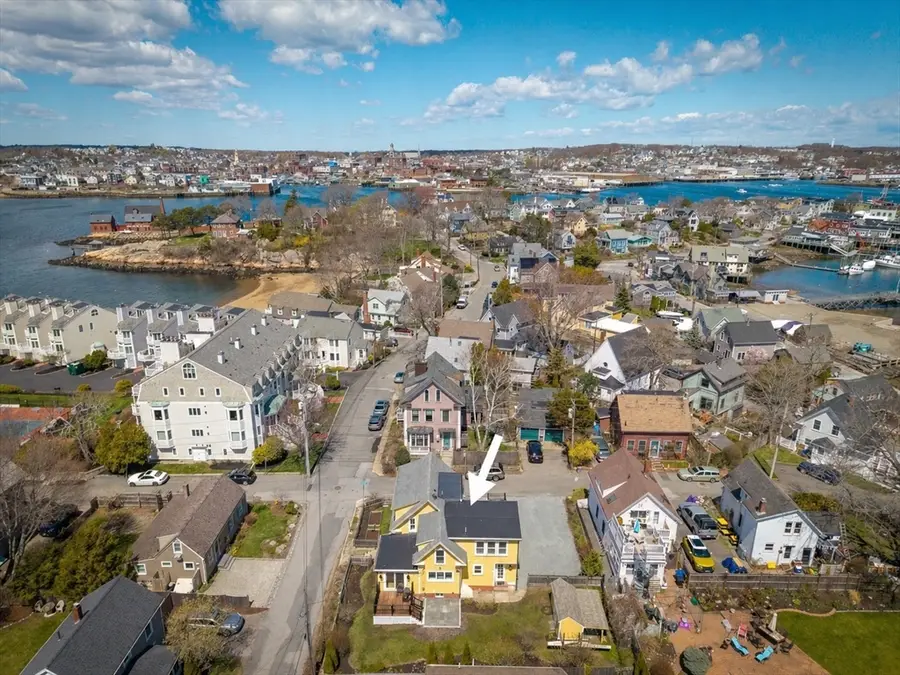 10 Fremont St, Gloucester, MA 01930 - #2