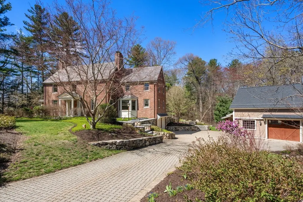 123 Lincoln Road, Lincoln, MA 01773 - #1