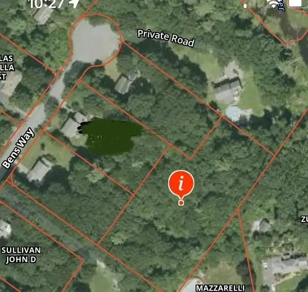25 Bens Way, Hopedale, MA 01747