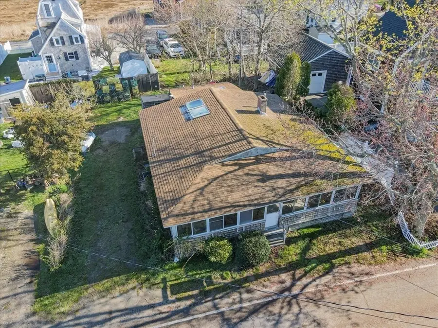 64 Central St, Ocean Bluff Brant Rock, MA 02020 - #3