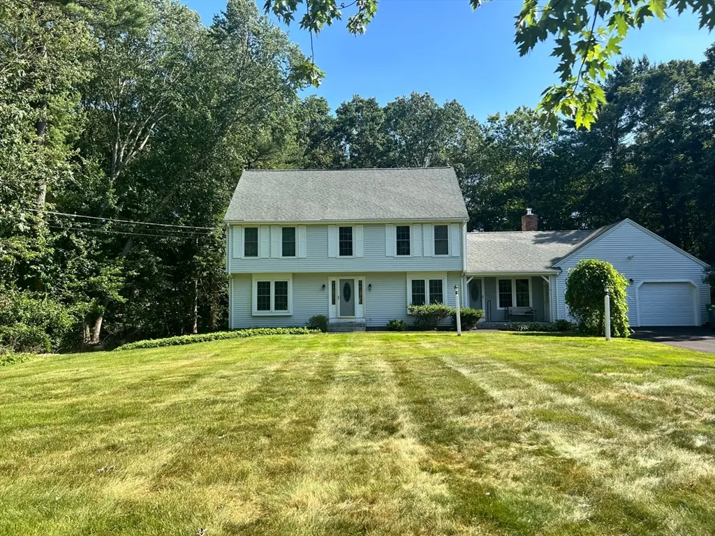 30 King Arthur Rd, Easton, MA 02356 - #1