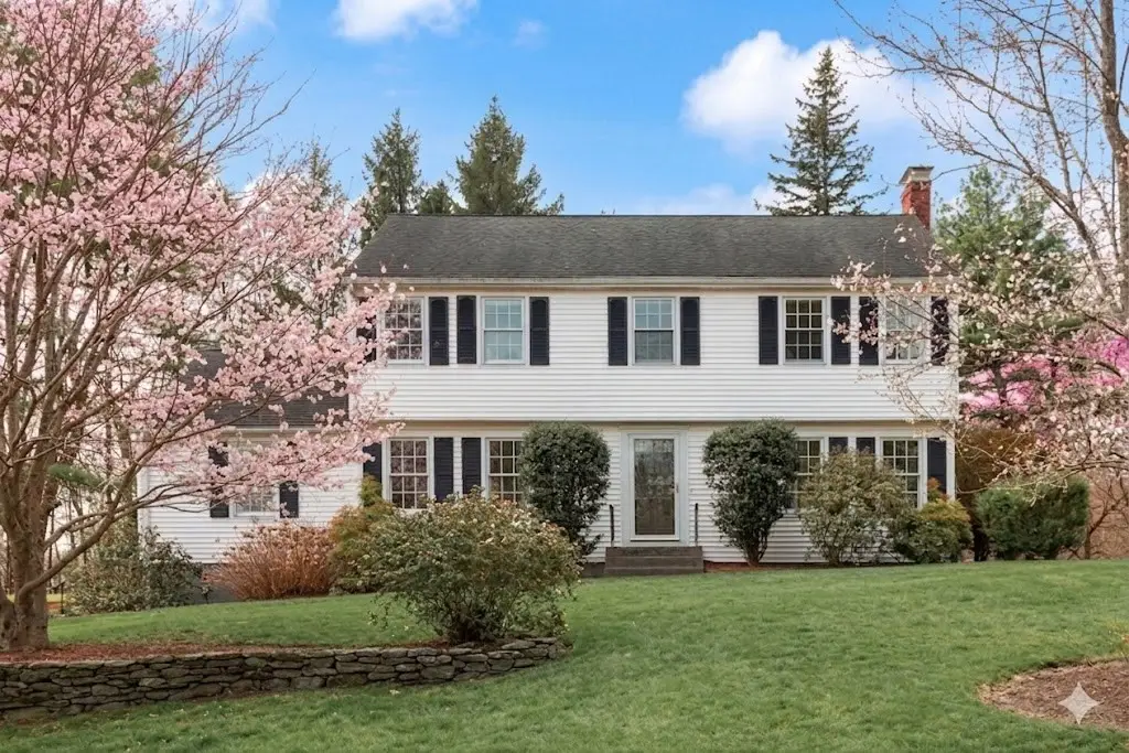 63 Blacksmith Dr, Sudbury, MA 01776 - #1