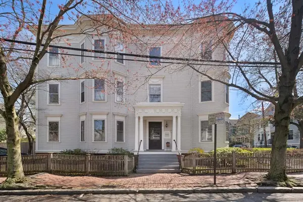 24 Ellsworth Ave #1, Cambridge, MA 02139