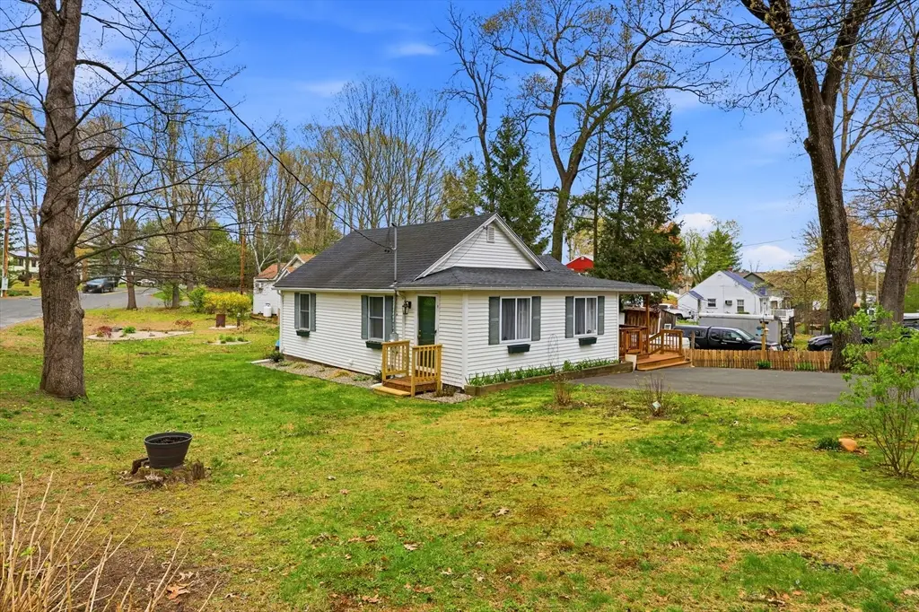 1 Echo Rd, Southwick, MA 01077 - #1