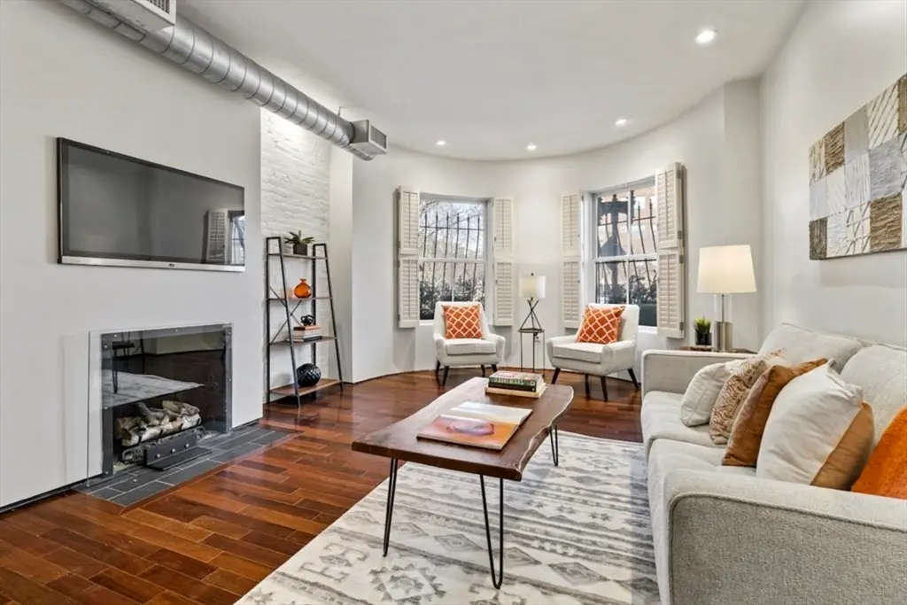 1692 Washington #2, Boston, MA 02118 - #1