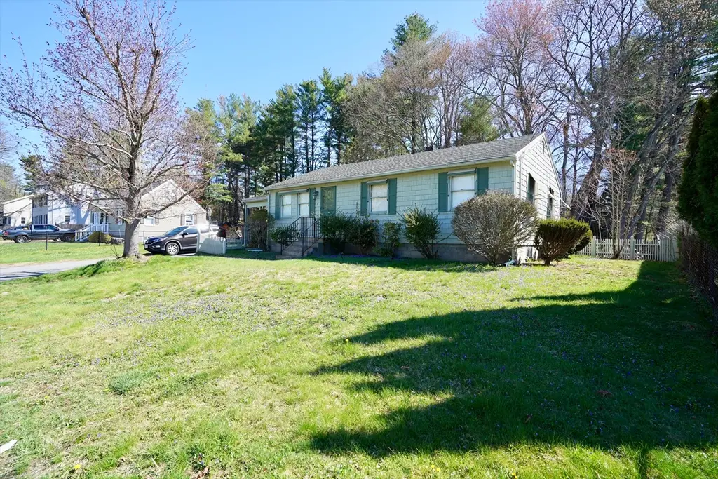 3 College Ln, Methuen, MA 01844 - #1