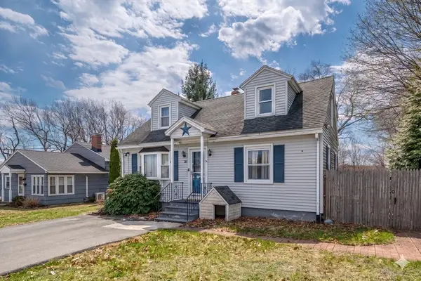 20 George St, Fitchburg, MA 01420